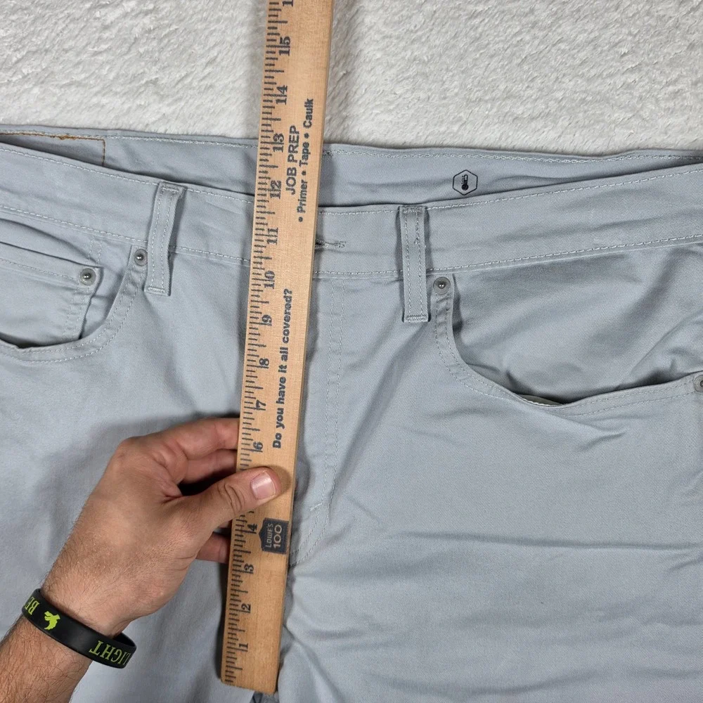 Levis levi 502